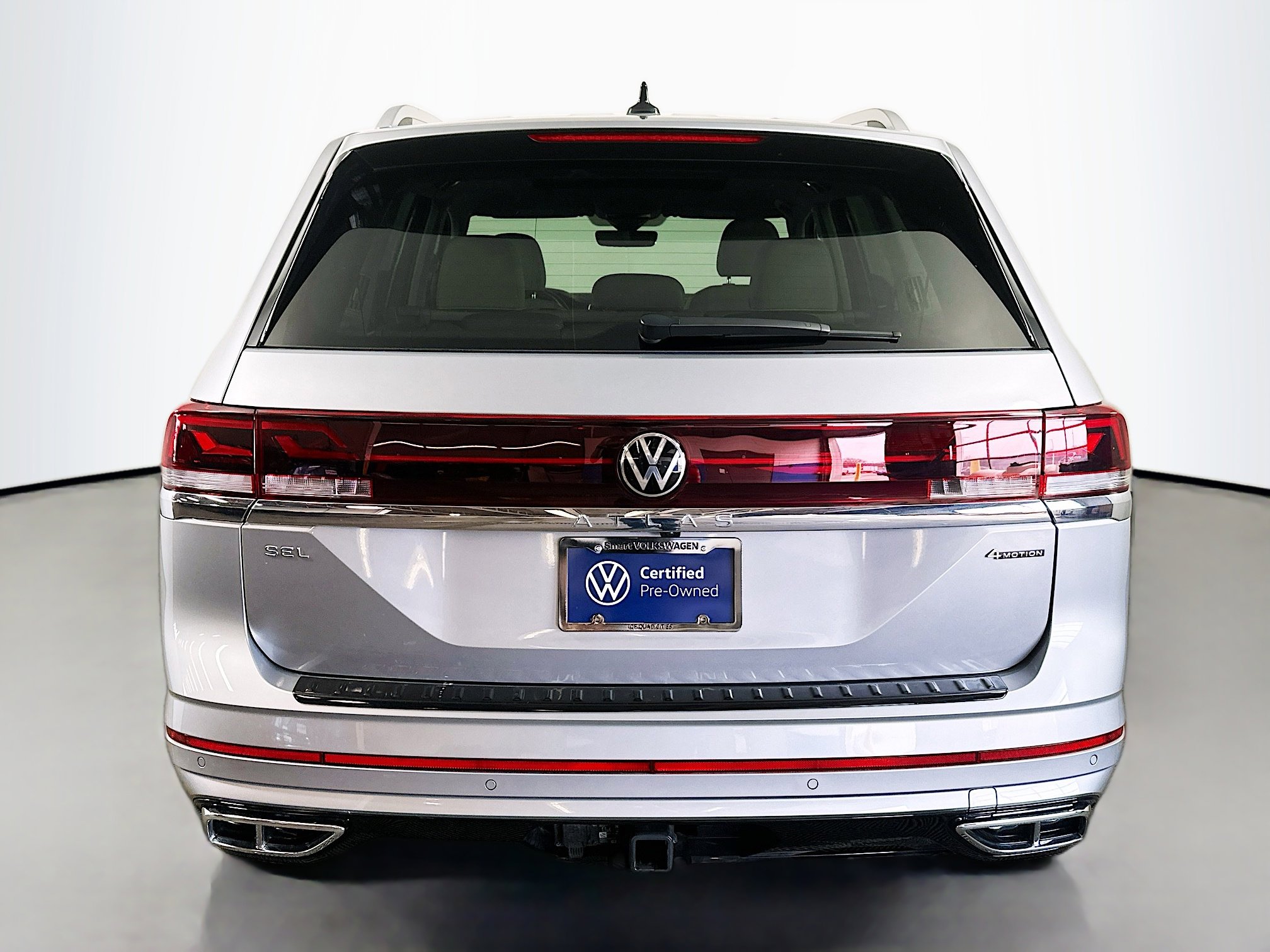 Certified 2025 Volkswagen Atlas SEL Premium R-Line image 6