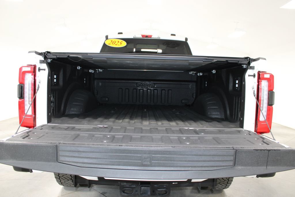 Used 2025 Ford F250 Platinum image 21