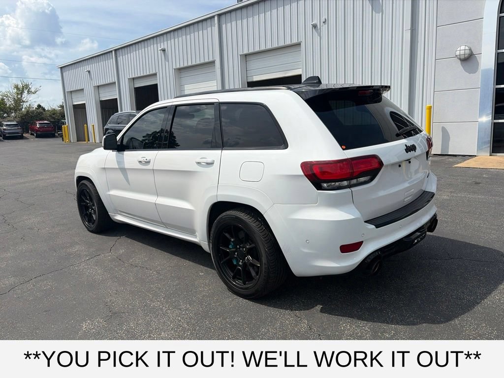 Used 2021 Jeep Grand Cherokee SRT w/ Trailer Tow Group IV AWD/4WD image 4