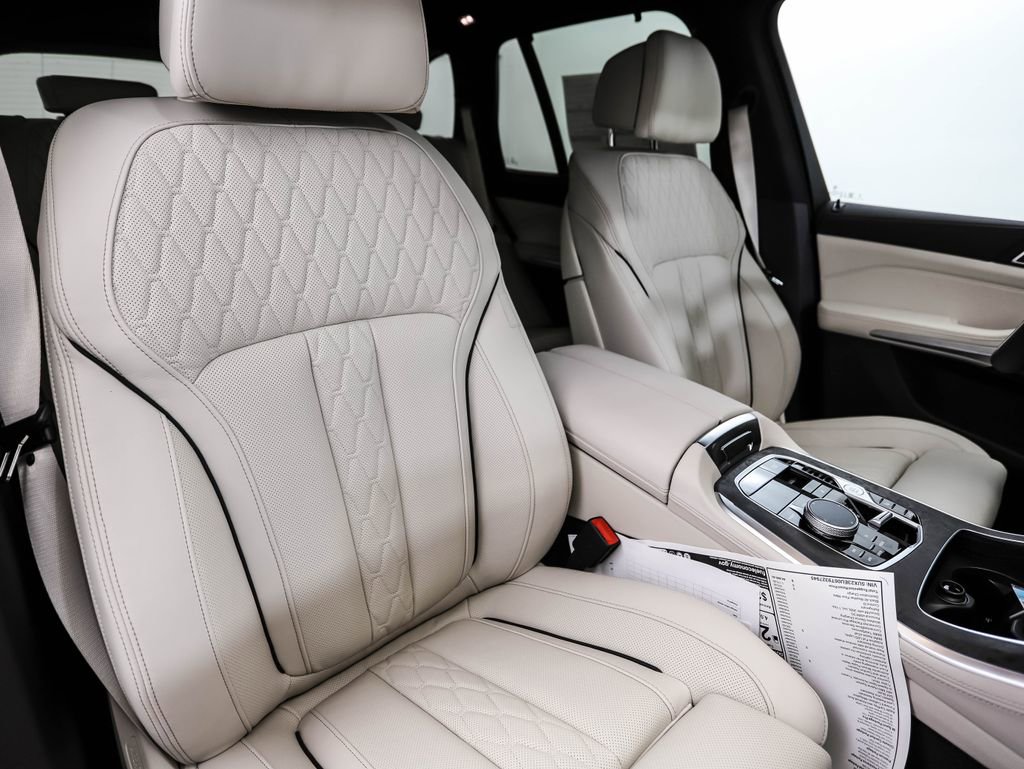 New 2026 BMW X5 xDrive40i w/ M Sport Package image 31