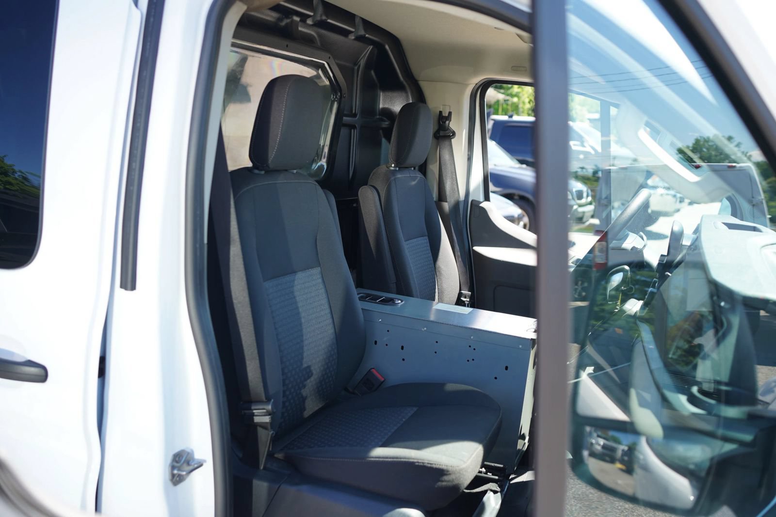 Used 2022 Ford Transit 150 Low Roof w/ Upfitter Package RWD image 17