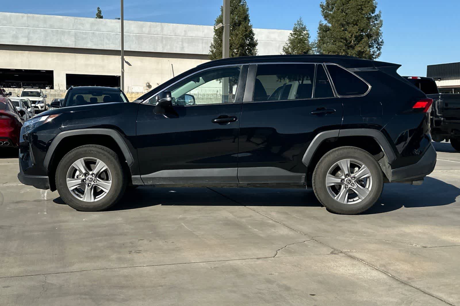 Used 2024 Toyota RAV4 XLE image 6