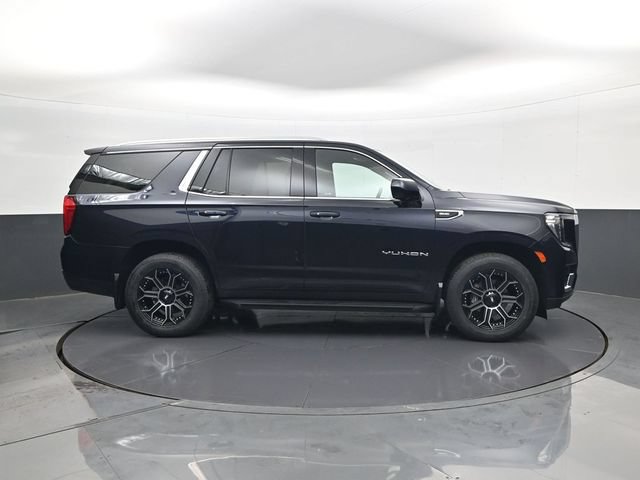 Certified 2023 GMC Yukon SLE w/ Gmc Pro Safety Plus Package AWD/4WD image 4
