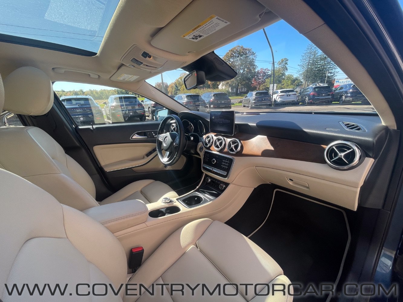 Used 2019 Mercedes-Benz GLA 250 4MATIC image 27