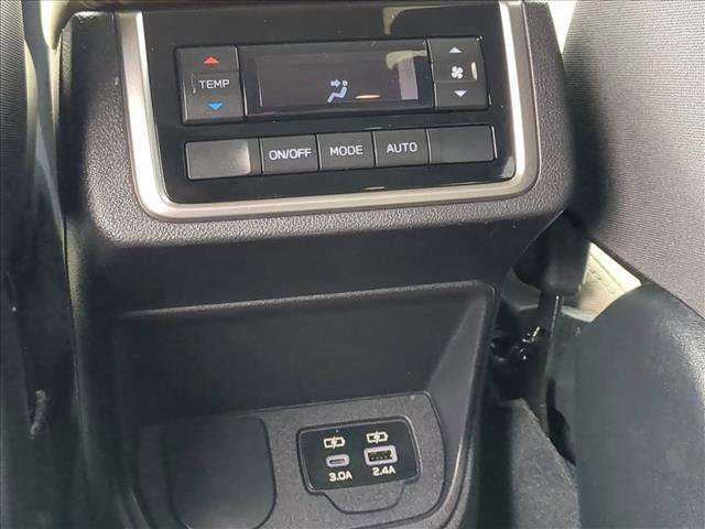 Certified 2025 Subaru Ascent Premium image 24