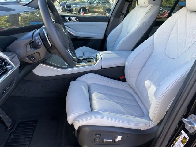 Used 2026 BMW X5 xDrive50e w/ Premium Package image 6