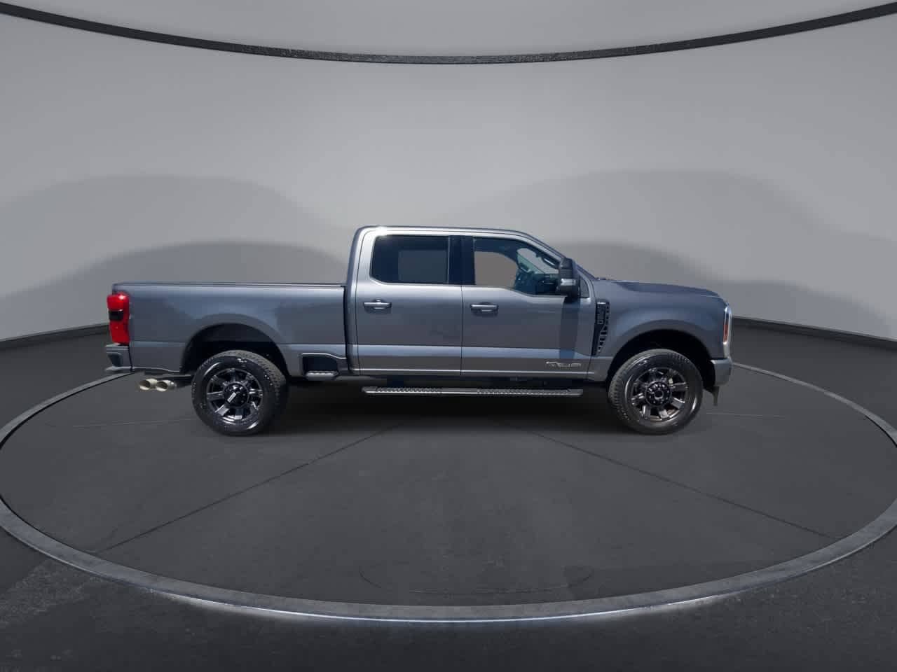 Used 2024 Ford F350 Lariat w/ Sport Appearance Package AWD/4WD image 9