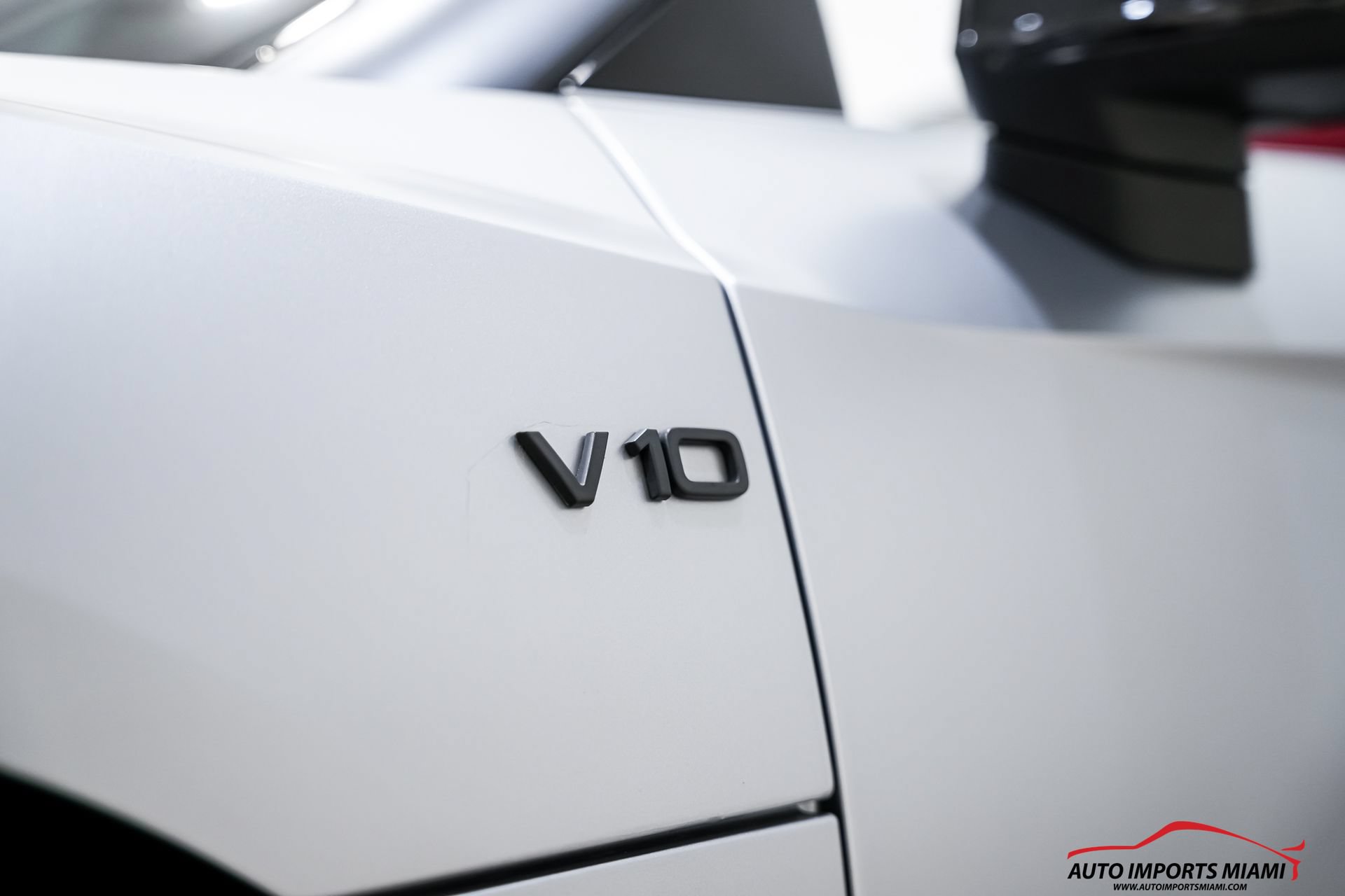 Used 2018 Audi R8 V10 w/ Carbon Exterior Package AWD/4WD image 7