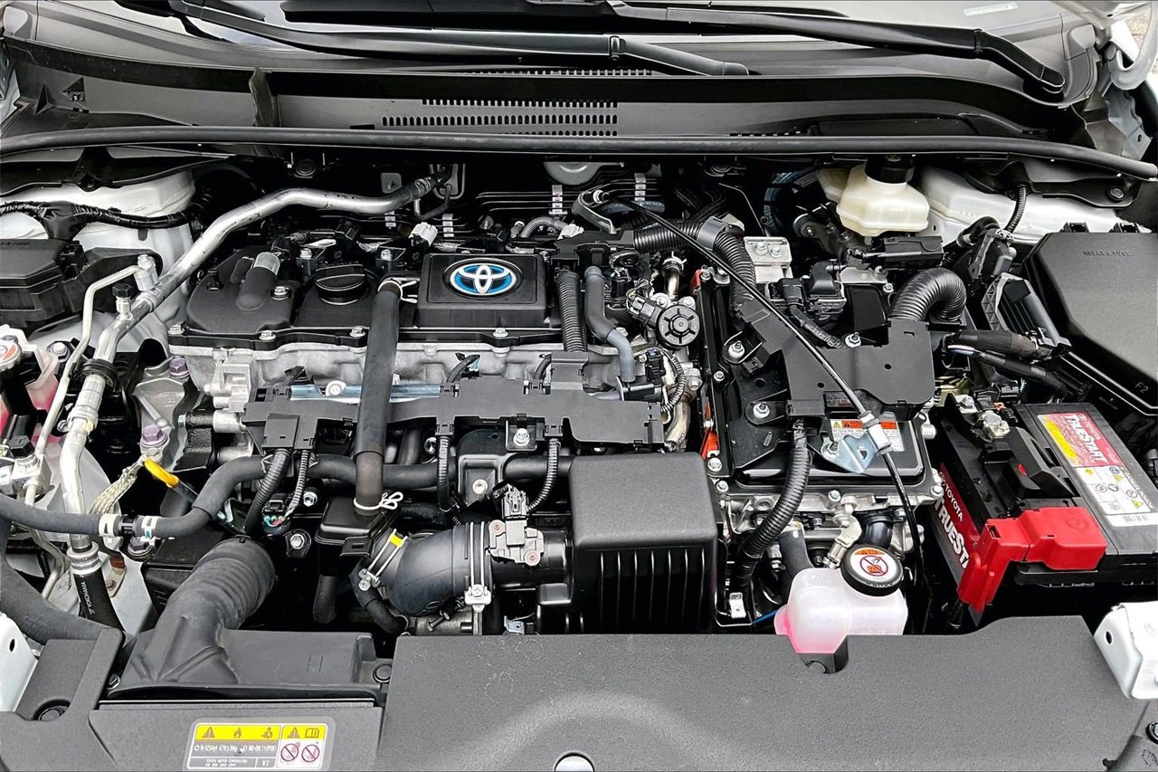 Used 2024 Toyota Corolla LE image 34