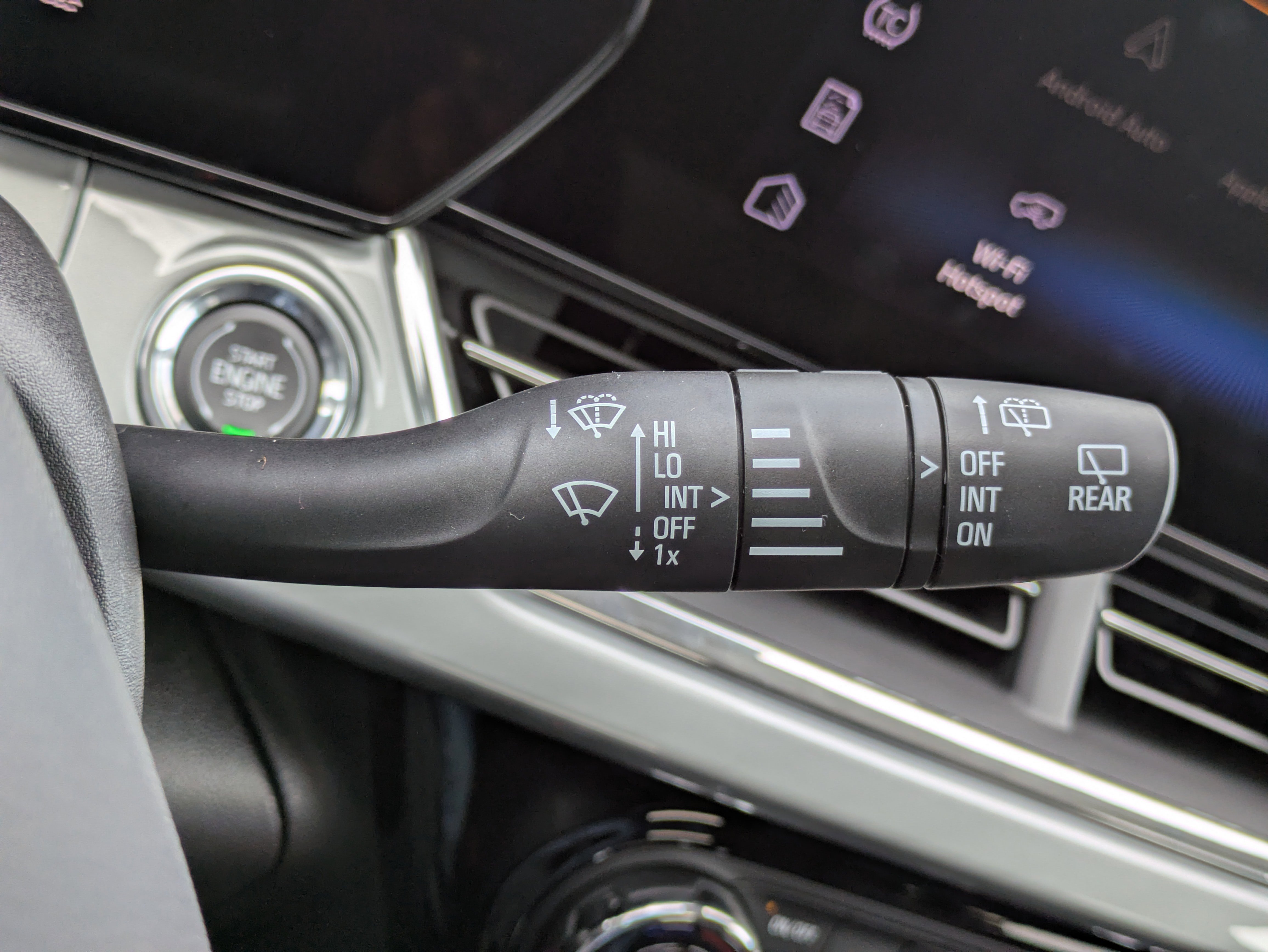 New 2025 Chevrolet Trax LT w/ Driver Confidence Package image 18