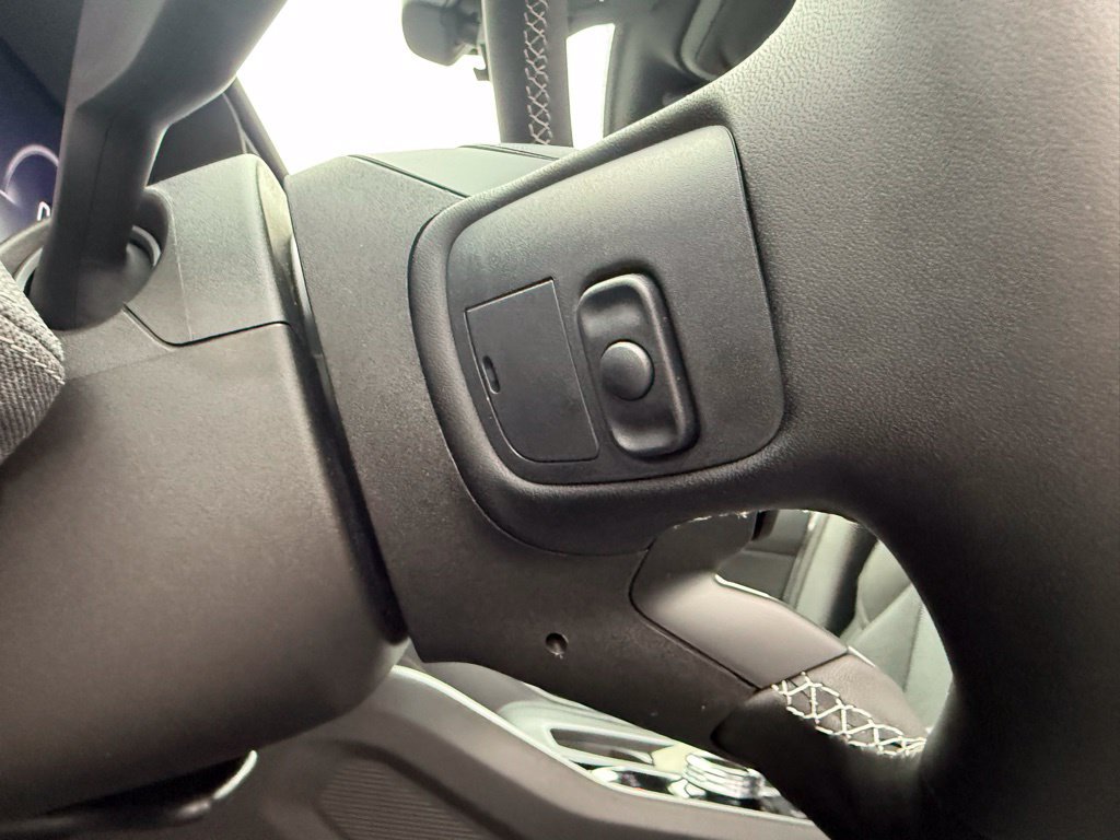 New 2026 Jeep Cherokee Laredo AWD/4WD image 19