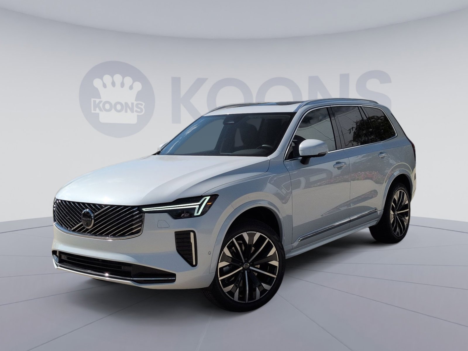 New 2026 Volvo XC90 B6 Plus