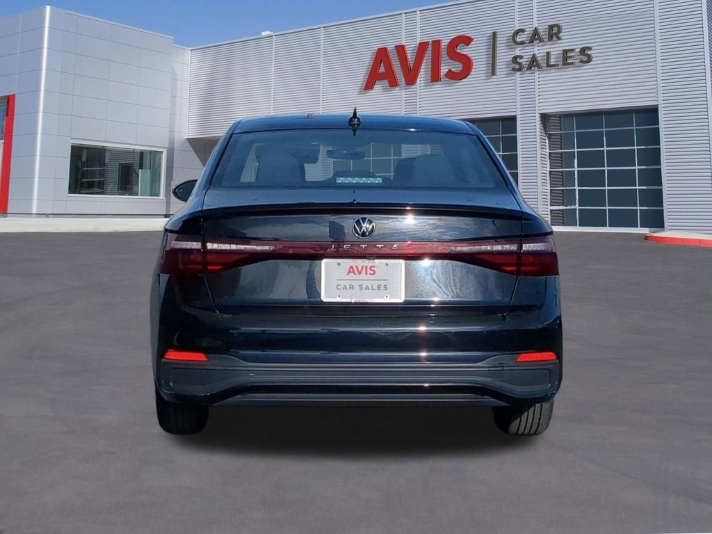 Used 2025 Volkswagen Jetta Sport image 7