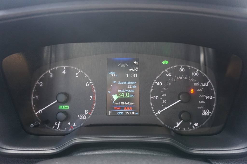 Used 2025 Toyota Corolla Cross AWD Hybrid image 5