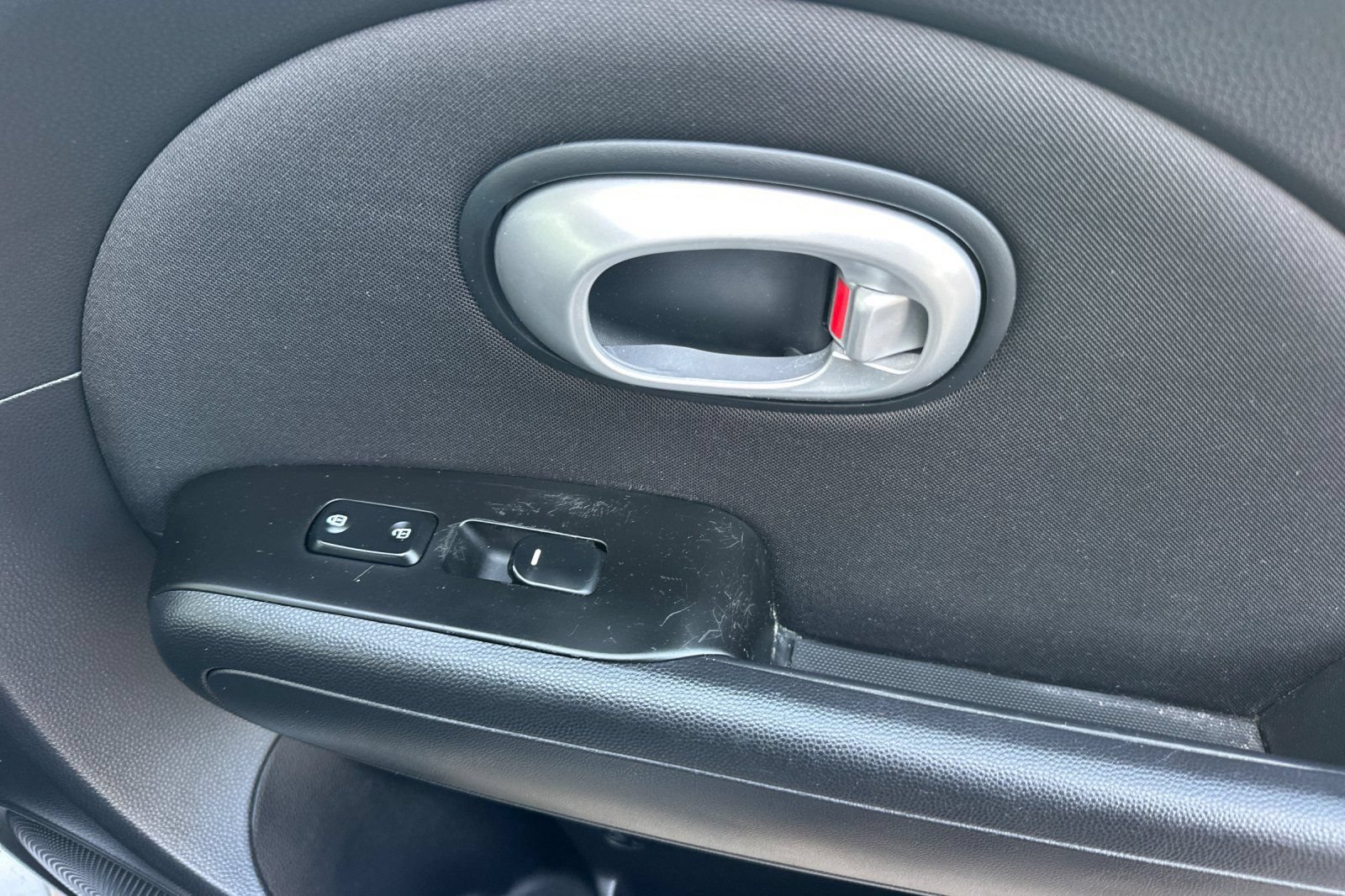 Used 2015 Kia Soul FWD image 19