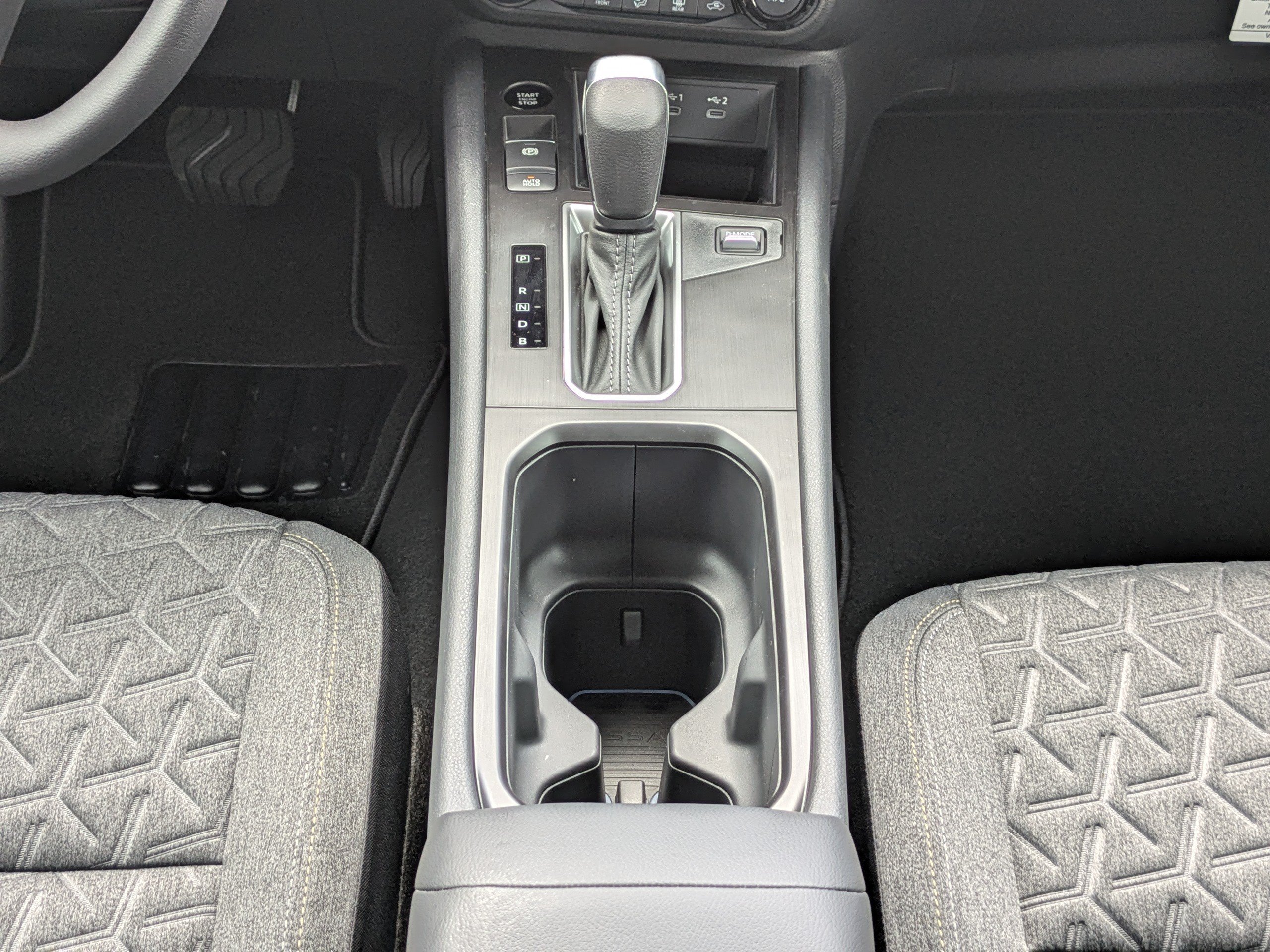 New 2026 Nissan Kicks SV w/ SV Premium Package FWD image 19