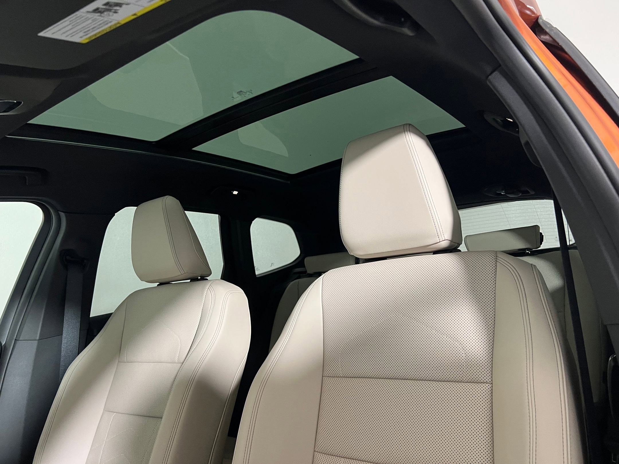 Used 2025 BMW X1 xDrive28i w/ Convenience Package image 14