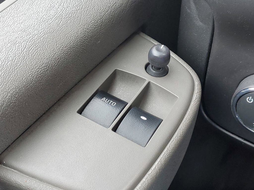 Used 2020 GMC Savana 2500 w/ Driver Convenience Package image 15