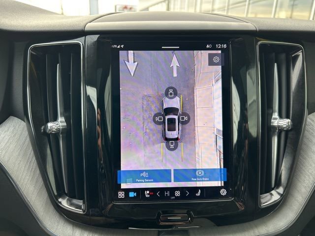 Certified 2025 Volvo XC60 B5 Plus image 24