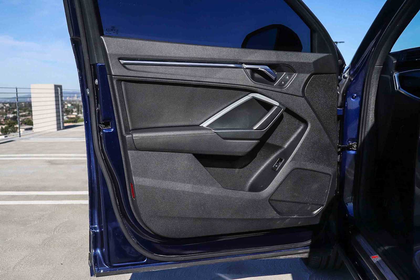 Used 2021 Audi Q3 2.0T Premium w/ Convenience Package image 30