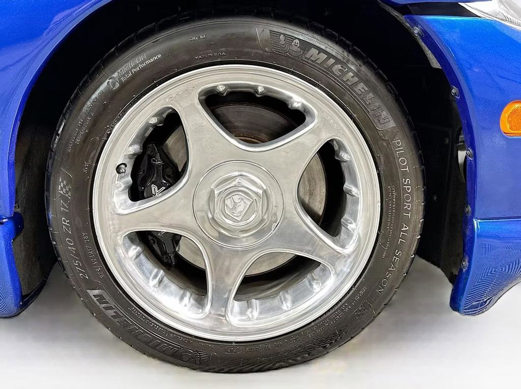 Used 1997 Dodge Viper GTS RWD image 40