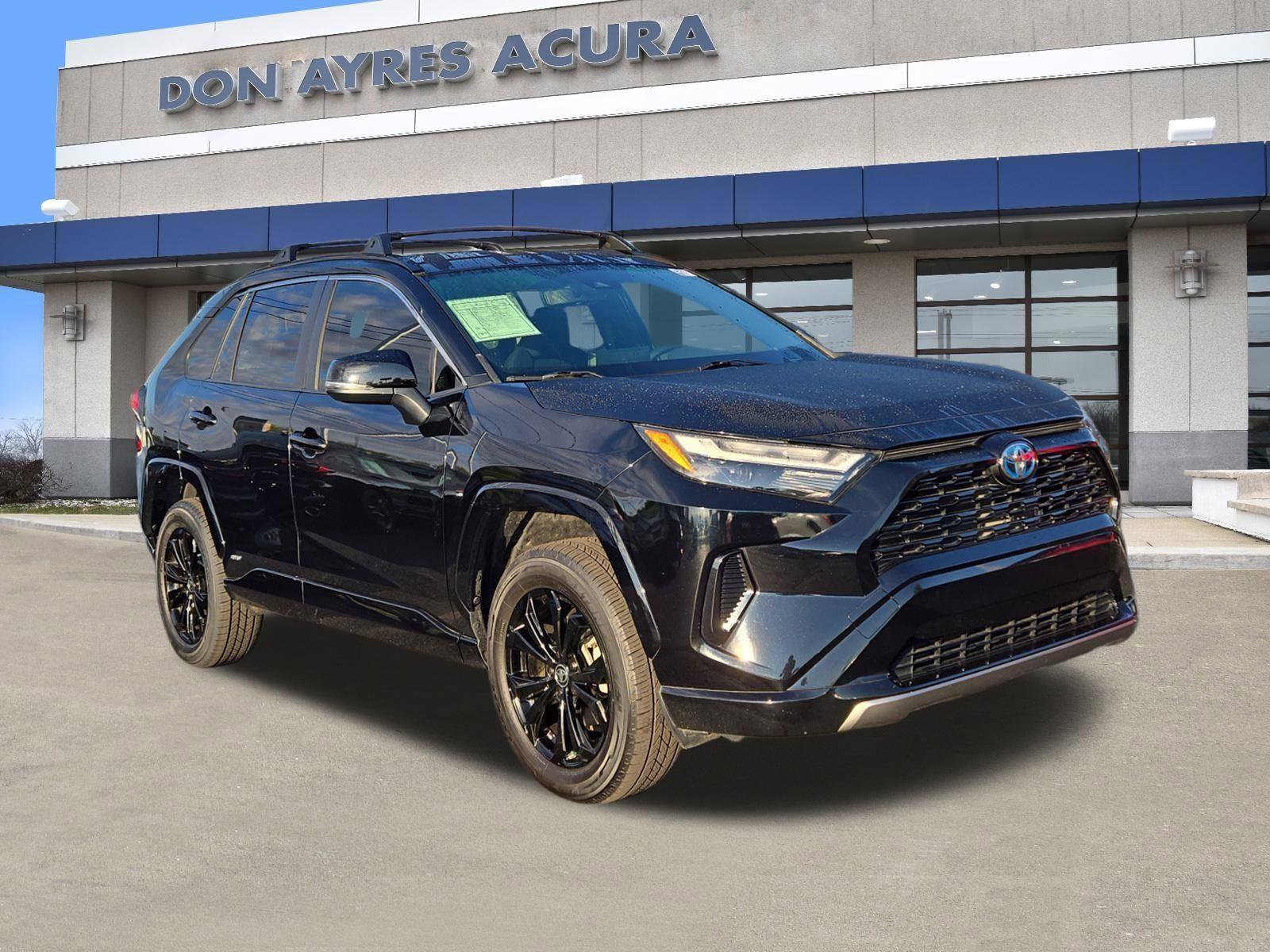 Used 2022 Toyota RAV4 SE