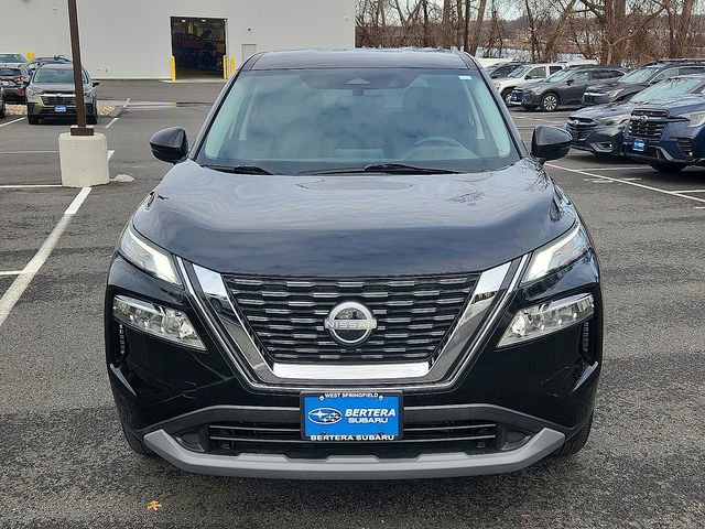 Used 2022 Nissan Rogue SV video 2
