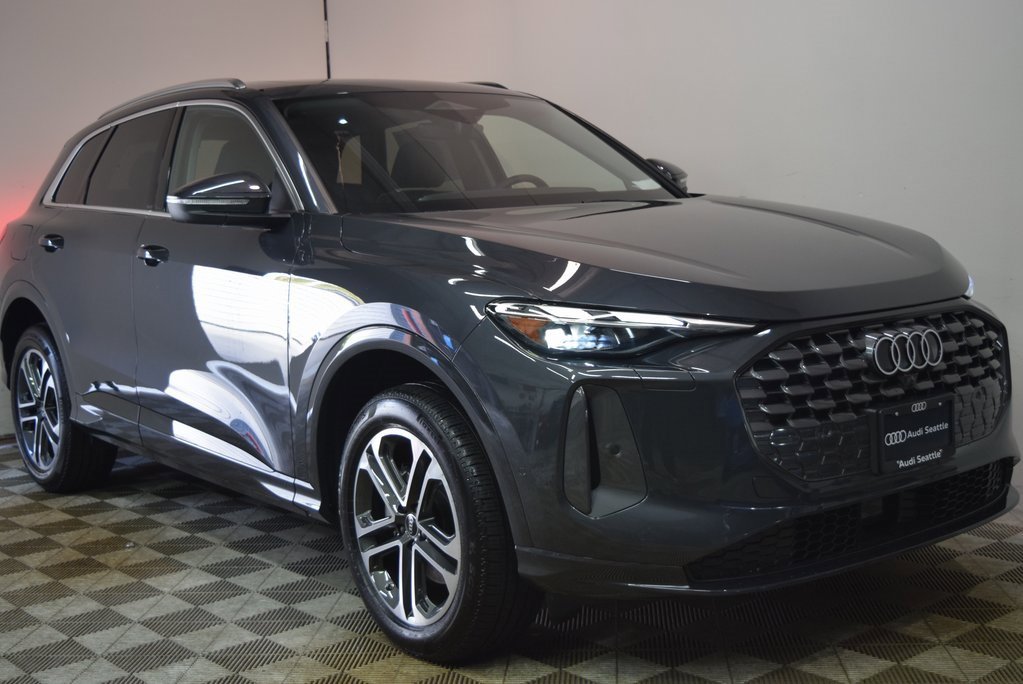 New 2025 Audi Q5 Premium