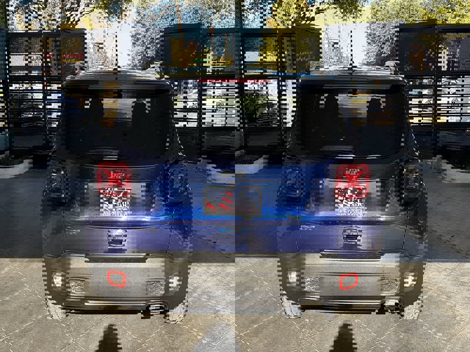 Used 2020 Jeep Renegade Altitude image 5