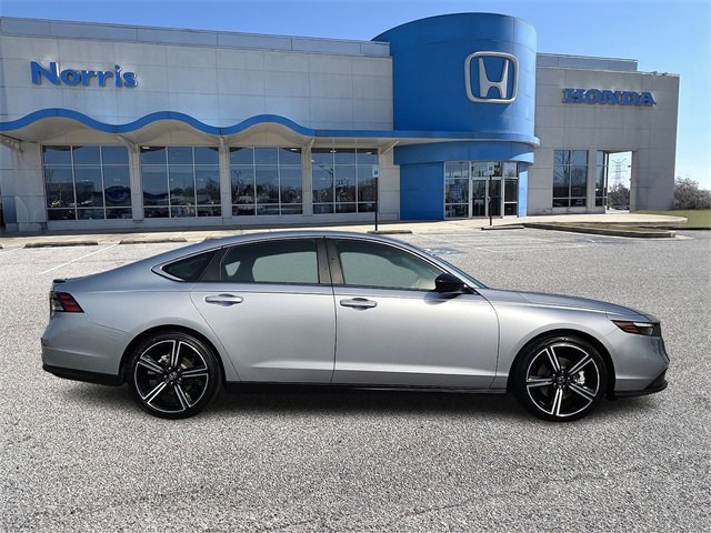 Used 2023 Honda Accord Sport image 5