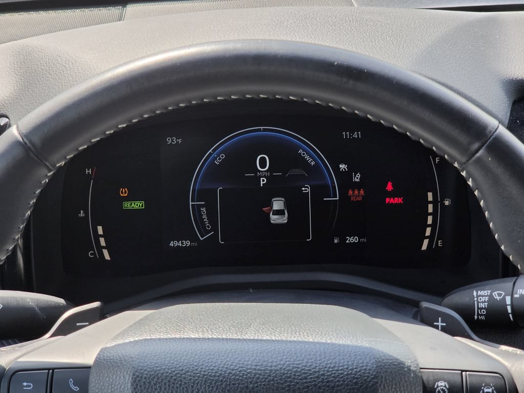 Used 2025 Toyota Camry SE FWD image 16