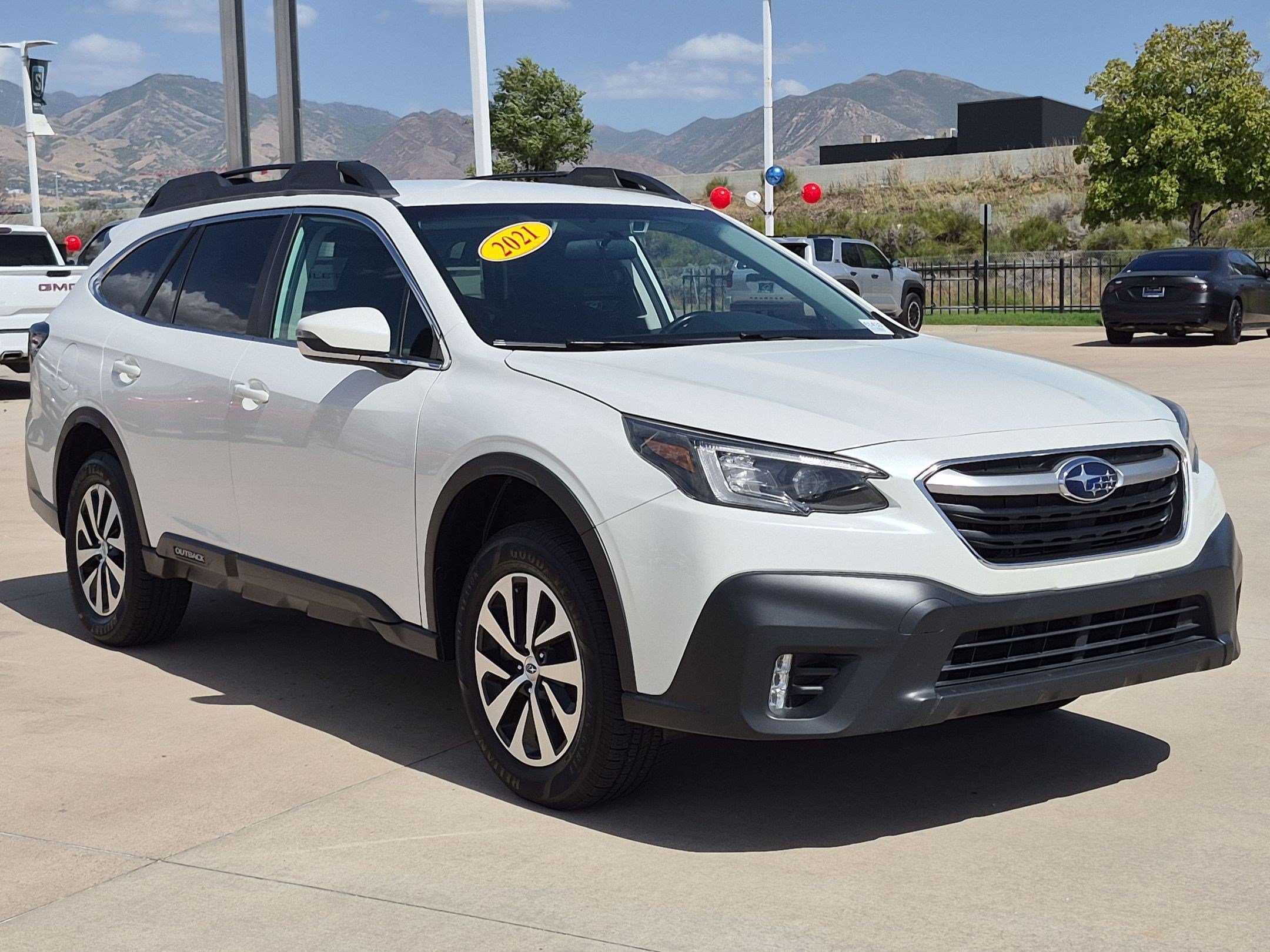 Used 2021 Subaru Outback Premium AWD/4WD image 7