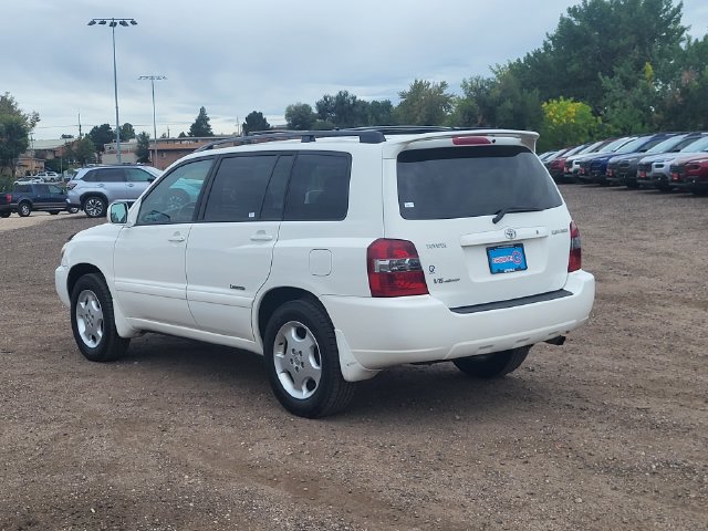 Used 2006 Toyota Highlander Limited w/ Leather Trim Pkg AWD/4WD image 3