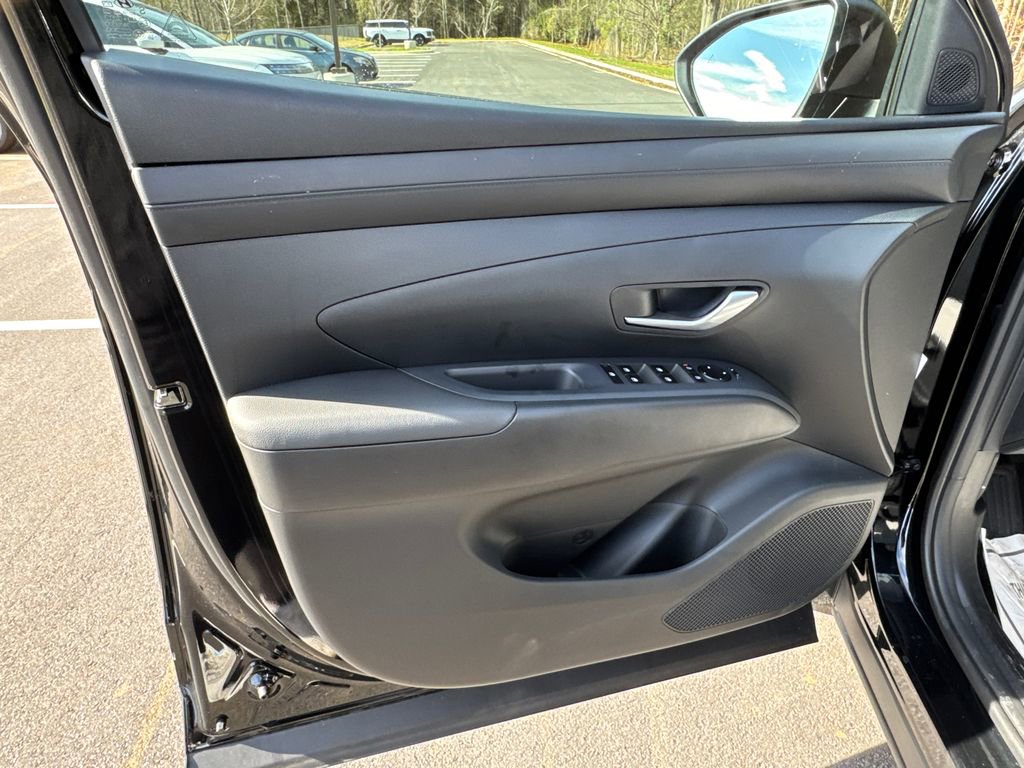 New 2026 Hyundai Santa Cruz SE image 9