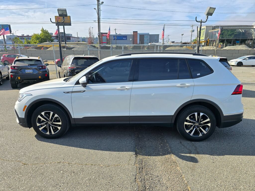 Used 2023 Volkswagen Tiguan S w/ Driver Assistance Package FWD image 4
