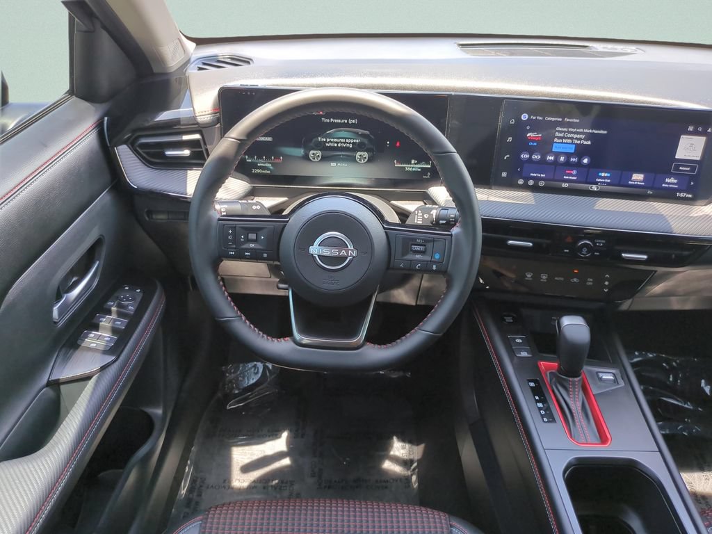 Certified 2026 Nissan Kicks SR FWD image 12