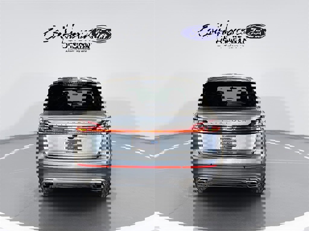 Used 2021 Lincoln Nautilus Reserve image 7