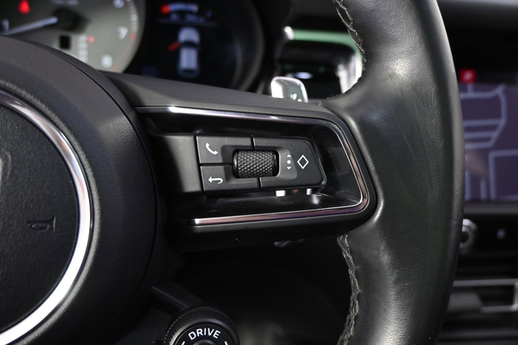 Used 2023 Porsche Macan S image 40