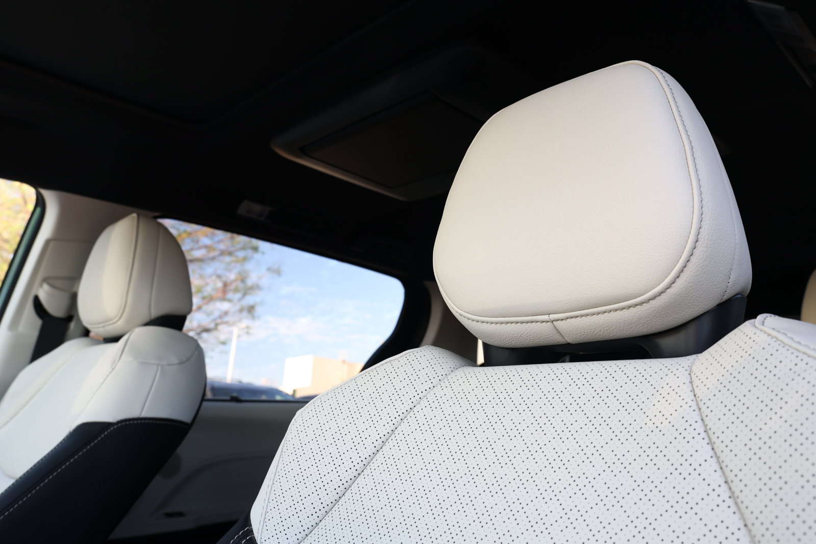 New 2026 Toyota Sienna Platinum AWD/4WD image 14