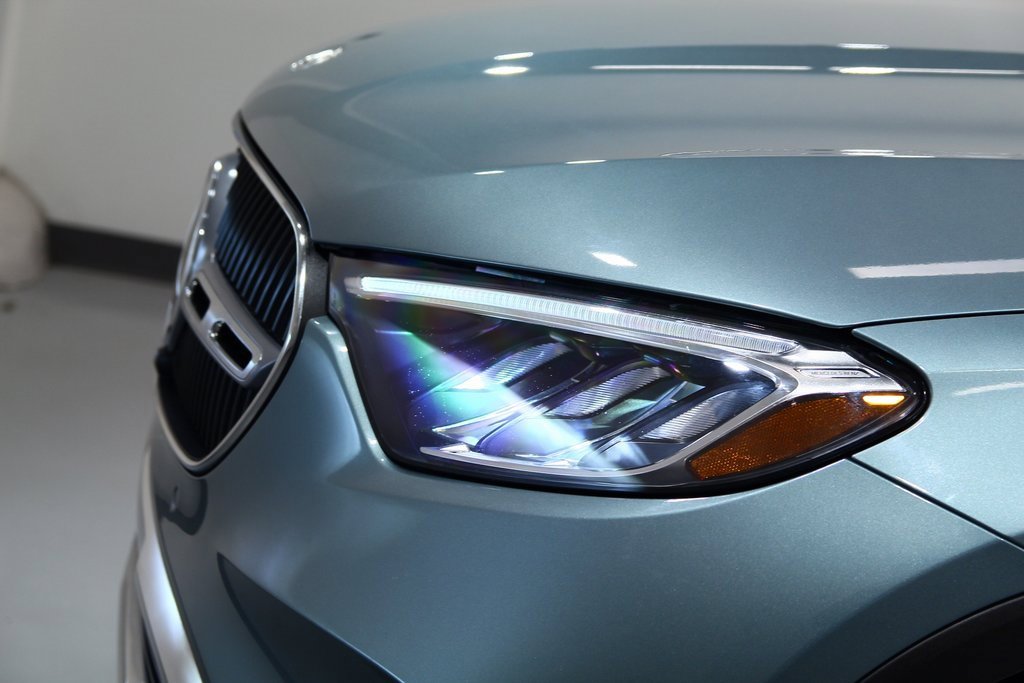 Used 2025 Mercedes-Benz GLC 300 GLC 300 image 16