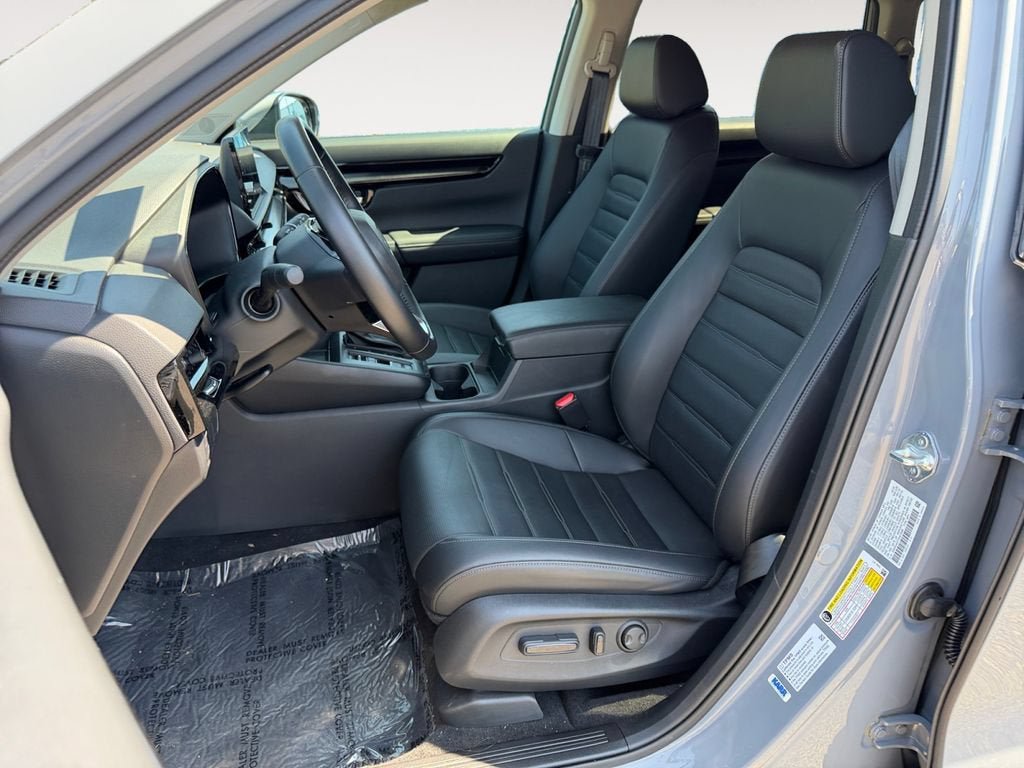 Used 2025 Honda CR-V EX-L image 6