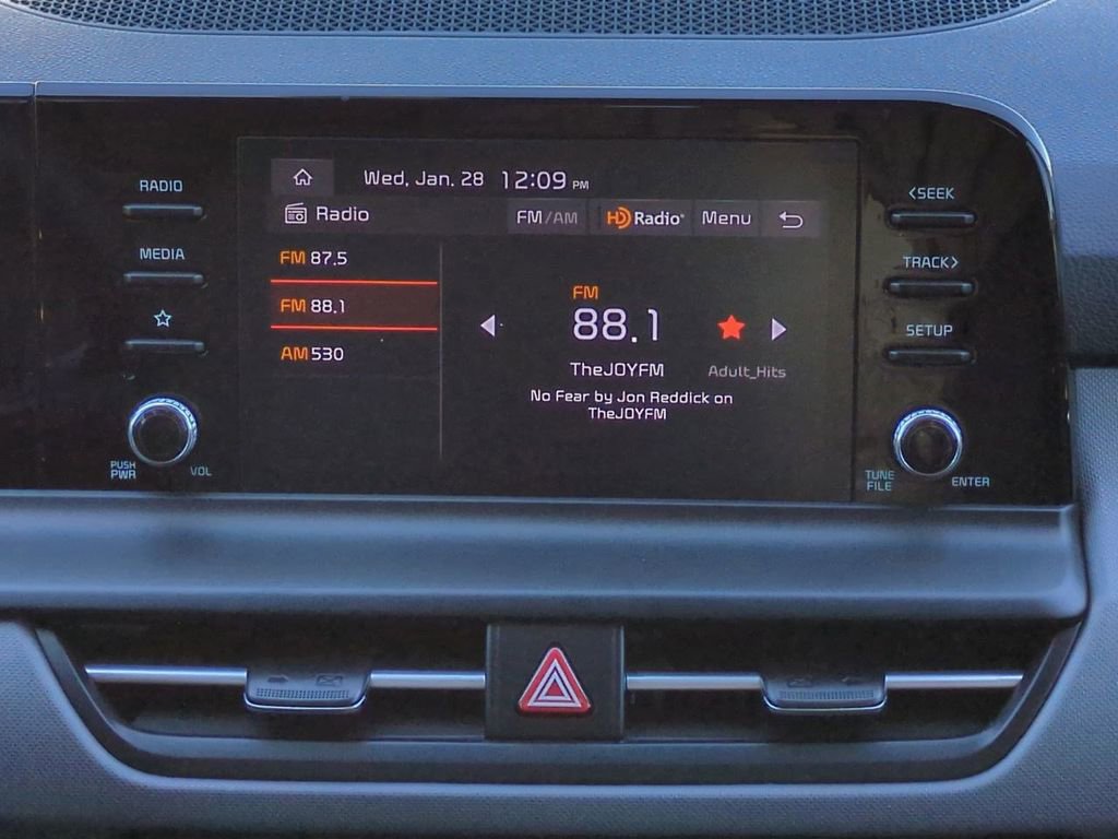 Used 2024 Kia Seltos LX image 18