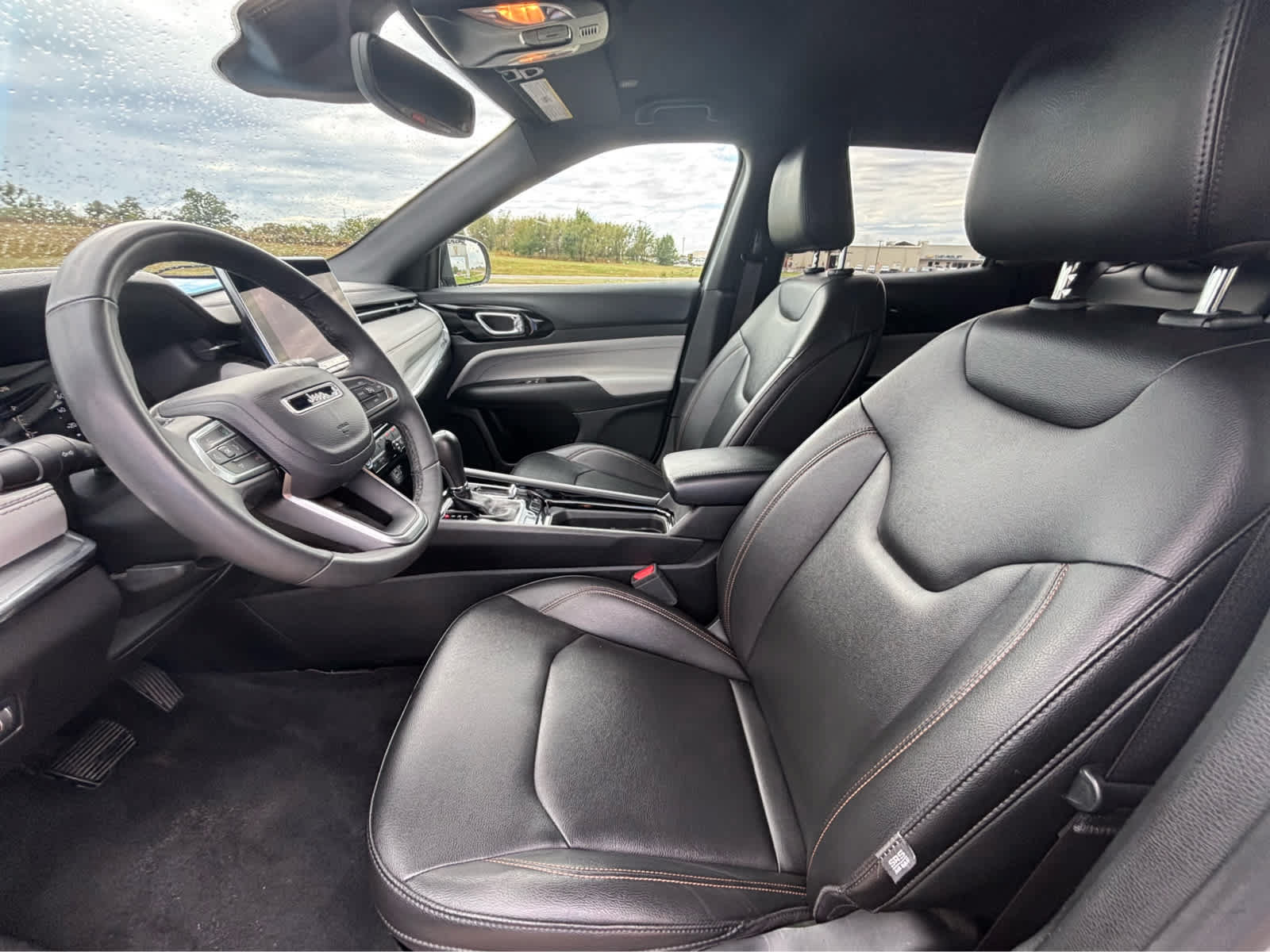 Used 2024 Jeep Compass Limited AWD/4WD image 14