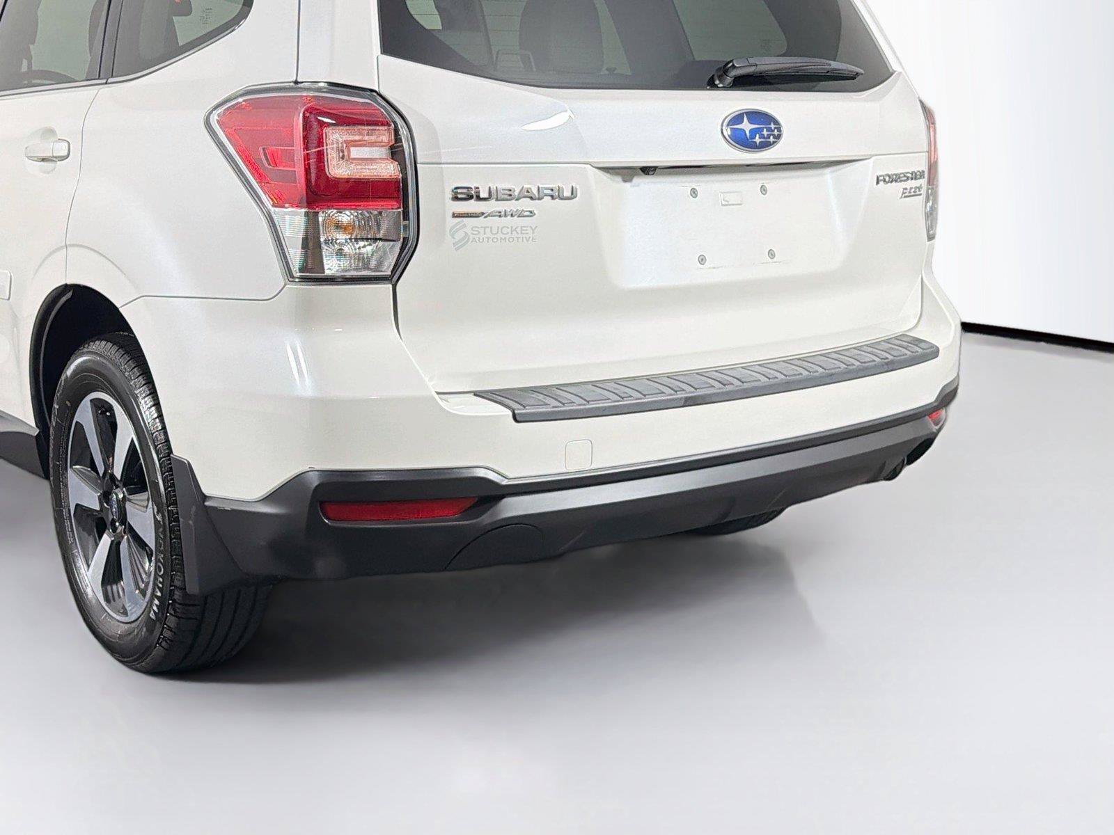 Used 2017 Subaru Forester 2.5i Limited AWD/4WD image 37