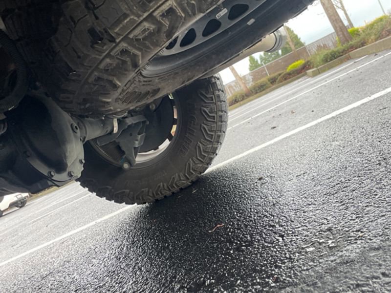 Used 2024 Chevrolet Colorado ZR2 w/ ZR2 Convenience Package III image 6