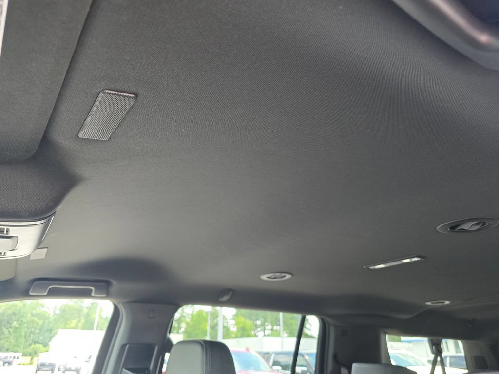 Certified 2025 GMC Yukon XL Denali AWD/4WD image 21