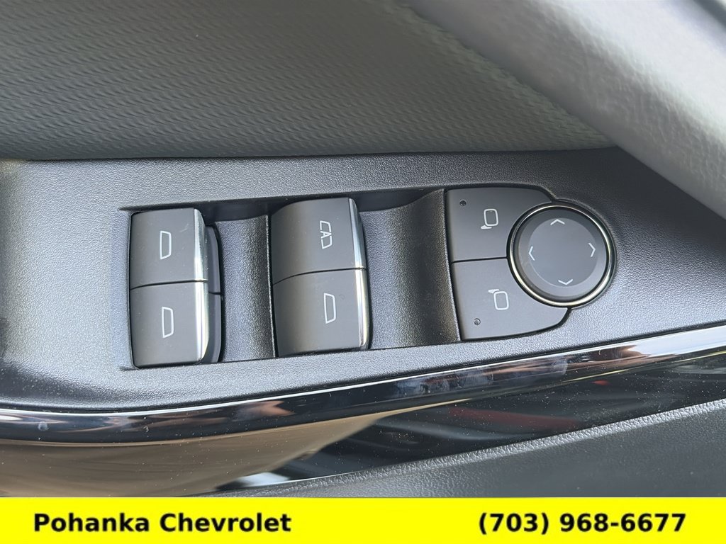 New 2027 Chevrolet Equinox RS w/ LPO, Floor Liner Package AWD/4WD image 20