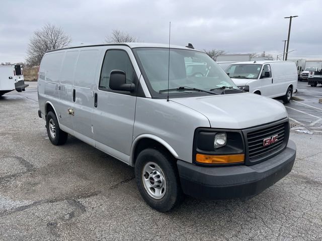 Used 2016 GMC Savana 2500 image 16