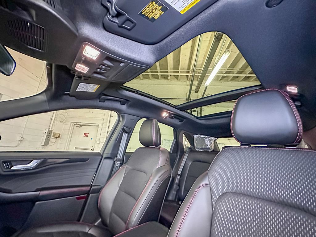 New 2026 Ford Escape ST-Line w/ Cold Weather Package AWD/4WD image 20