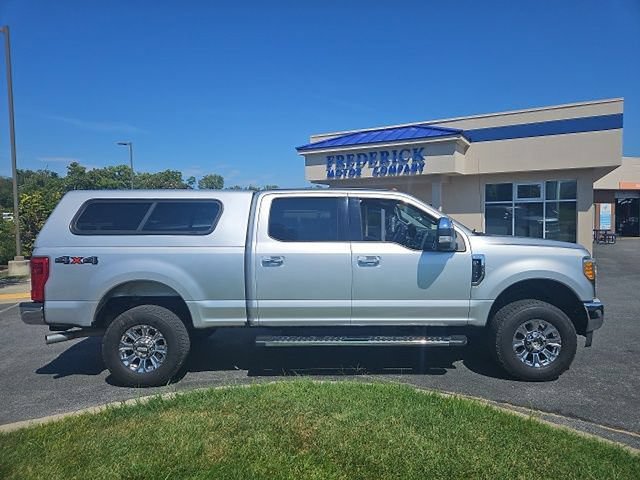 Used 2017 Ford F250 XLT w/ XLT Premium Package AWD/4WD image 3